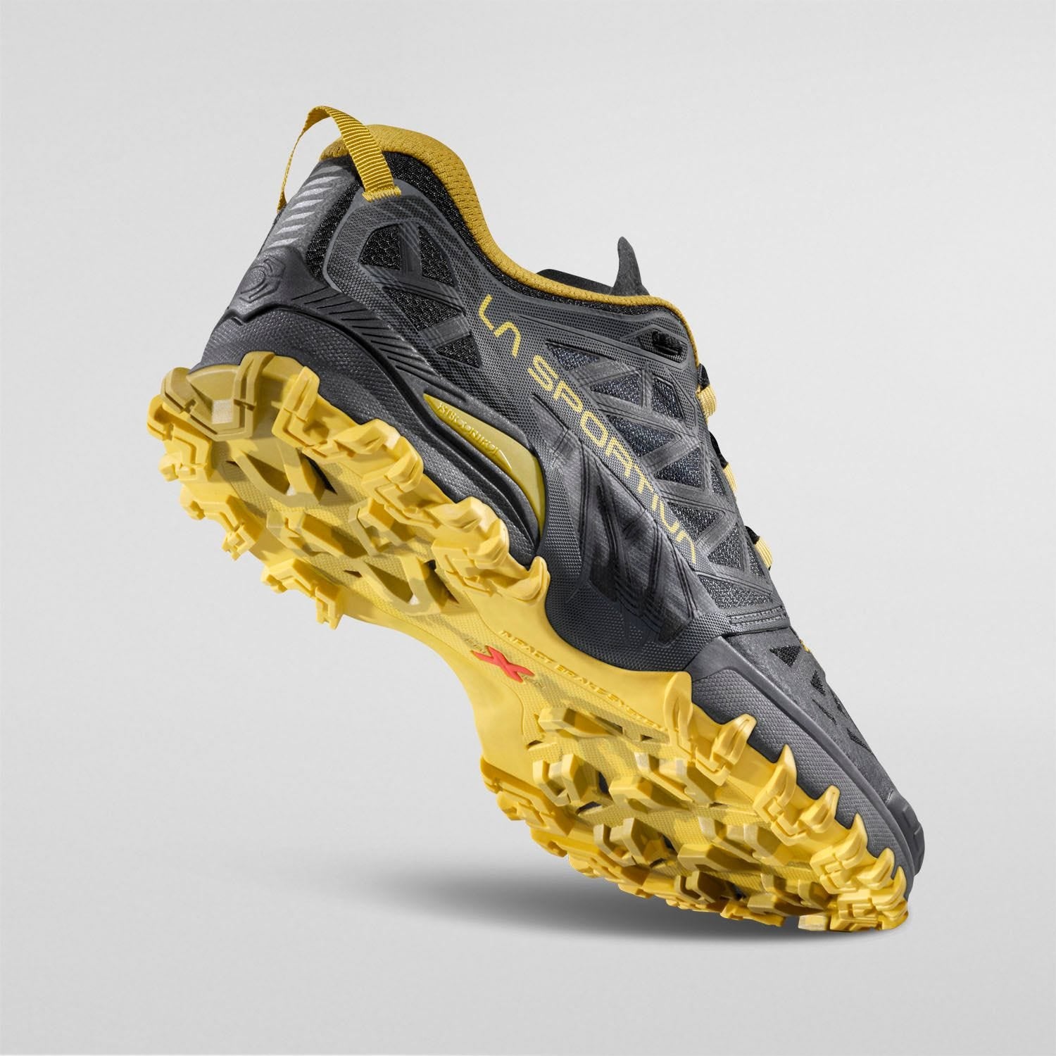 Bushido III  Mountain Running Shoes  Carbon/Bamboo