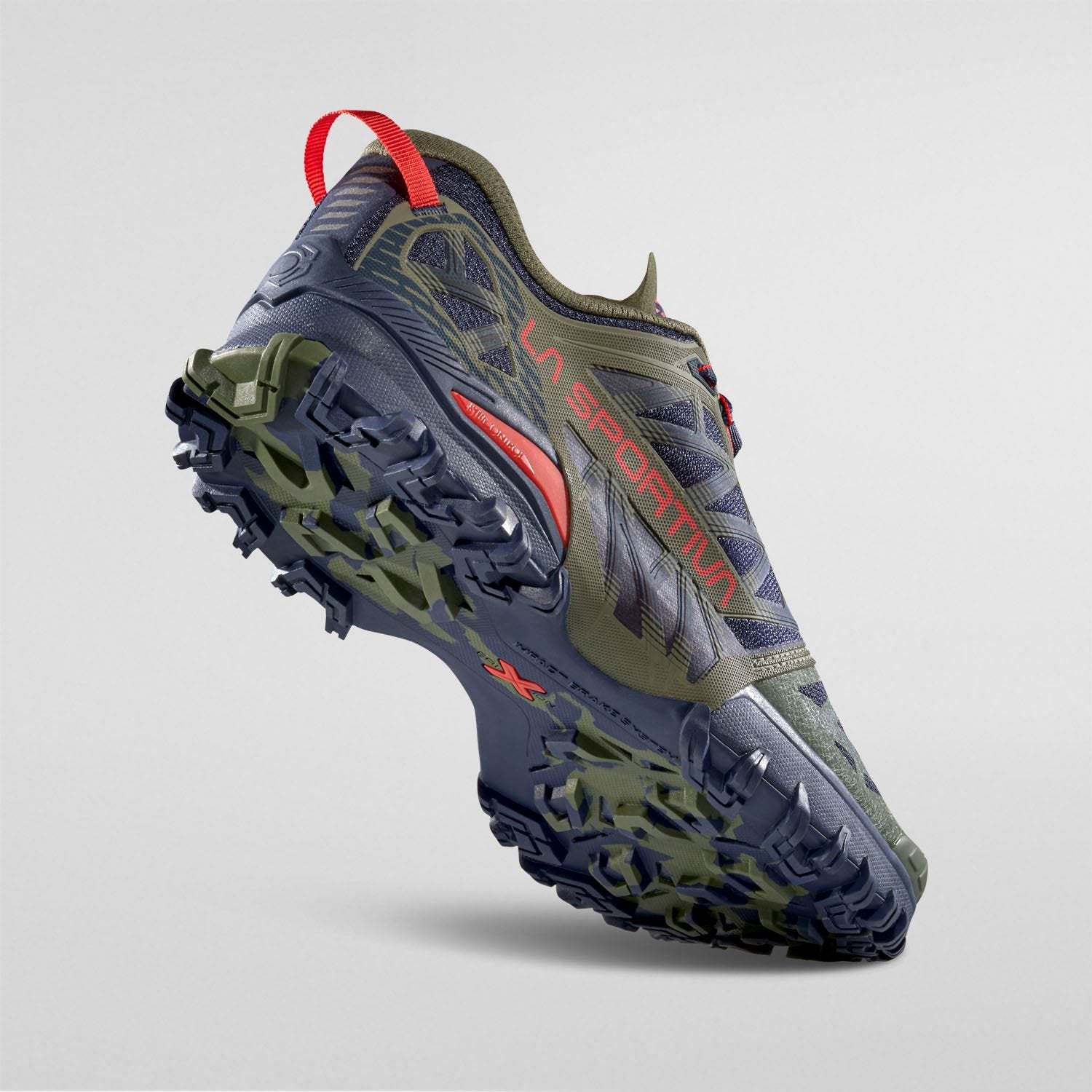 Bushido III  Mountain Running Shoes  Cypress/Mountain Red