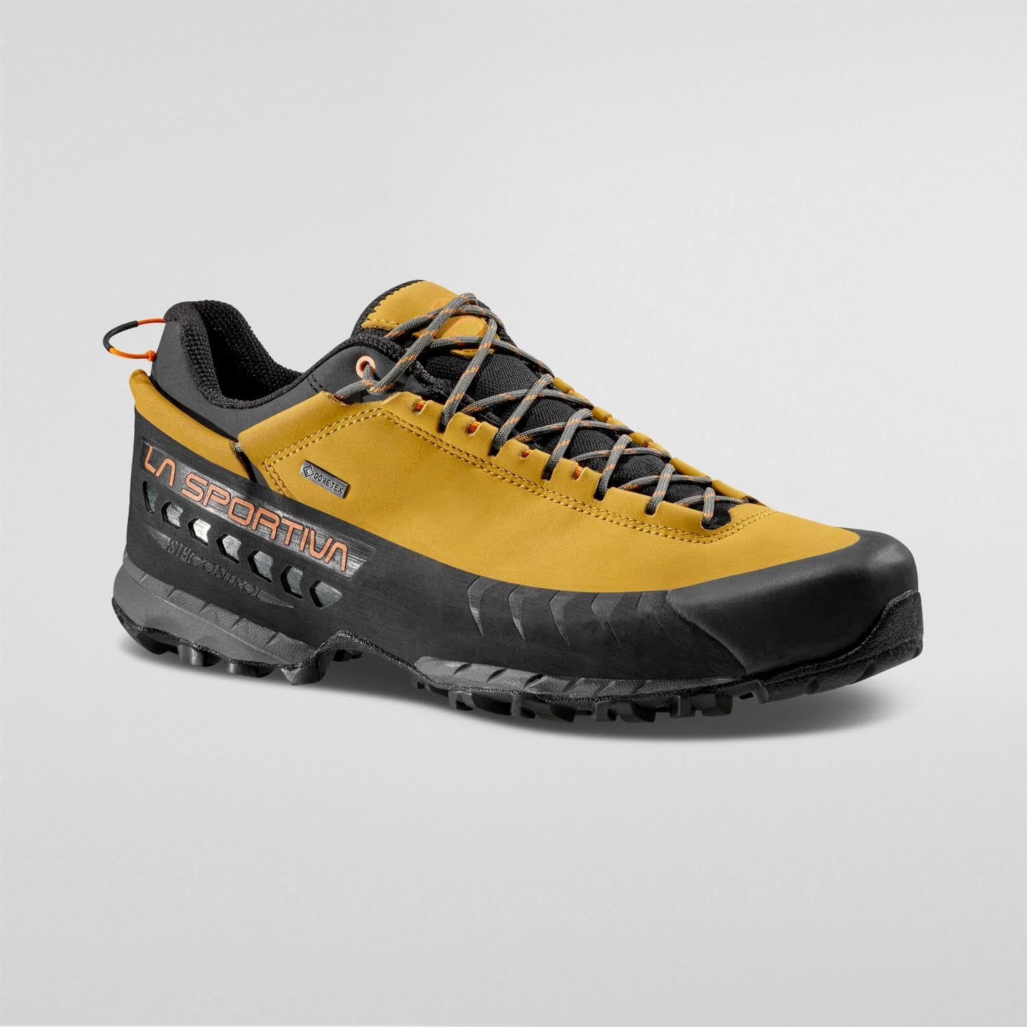 TX5 Low GTX  Mountain Hiking Shoes  Savana/Tiger